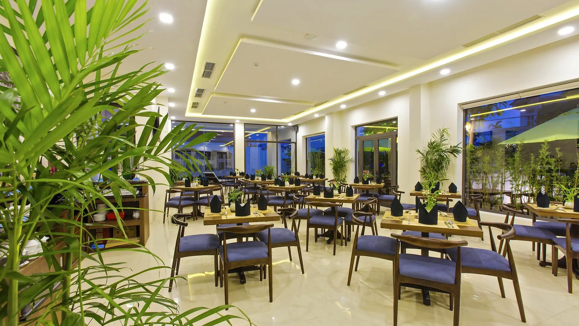 הוי אן Ally Beach Boutique Hotel Hoian 4*, הוי אן