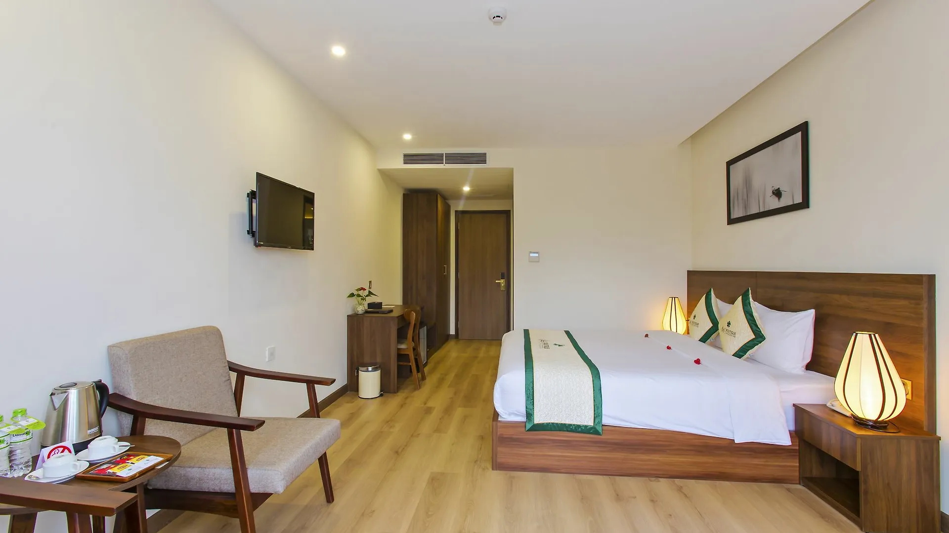 הוי אן Ally Beach Boutique Hotel Hoian הוי אן