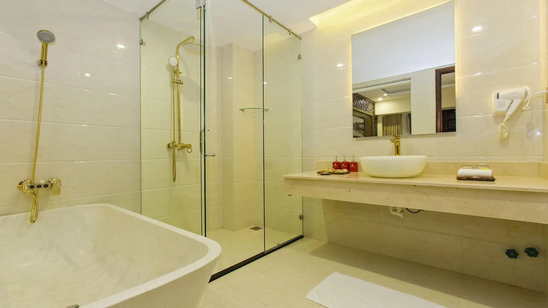 Ally Beach Boutique Hotel Hoian Hoi An 4*,  Vietnam