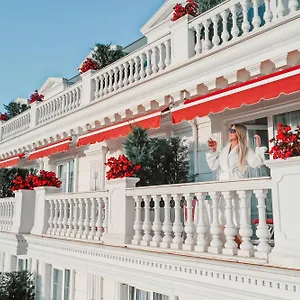 Flower & Albania